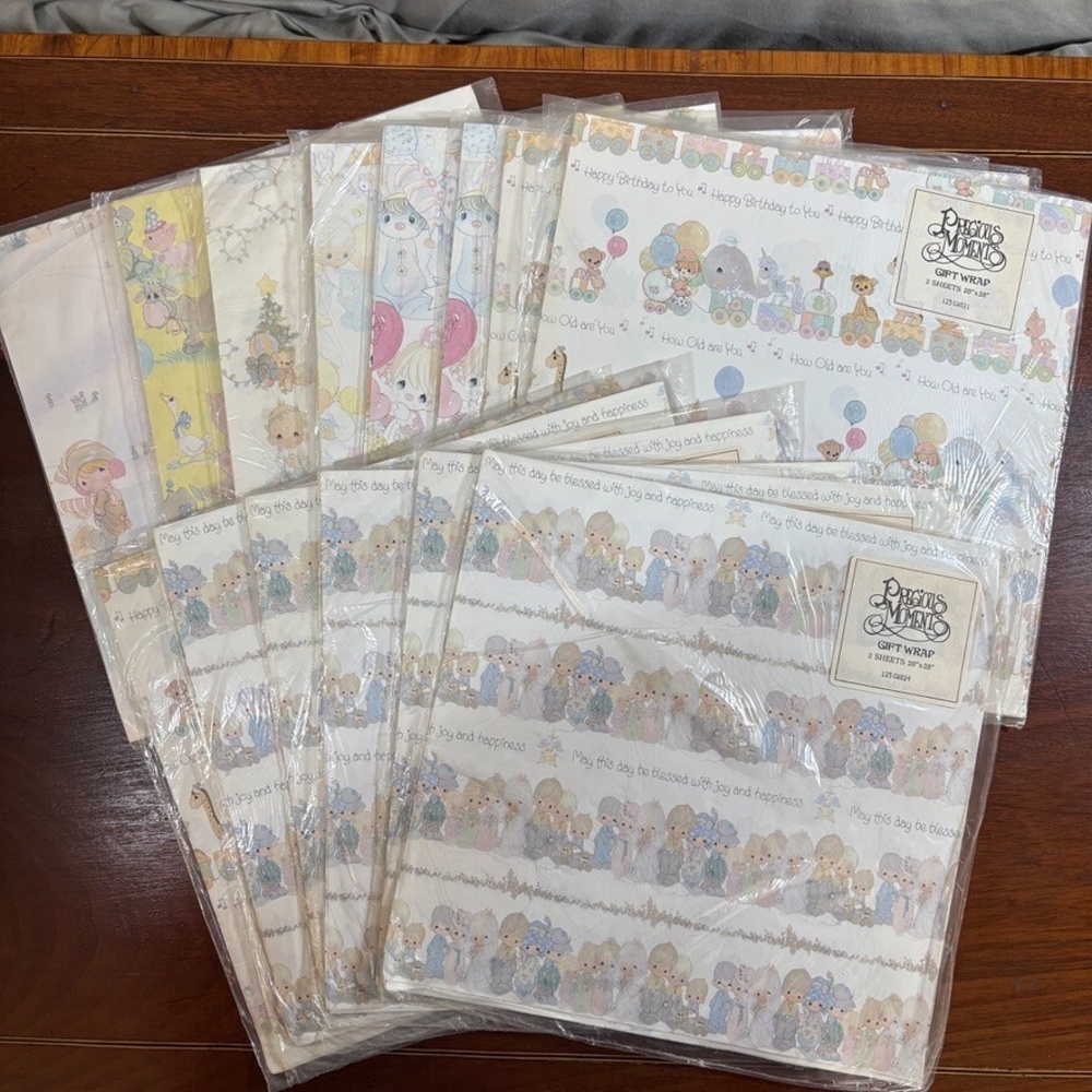 Lot of 15 Vintage‎ Precious Moments 20" x 28" Gift Wrap in Original Packaging
